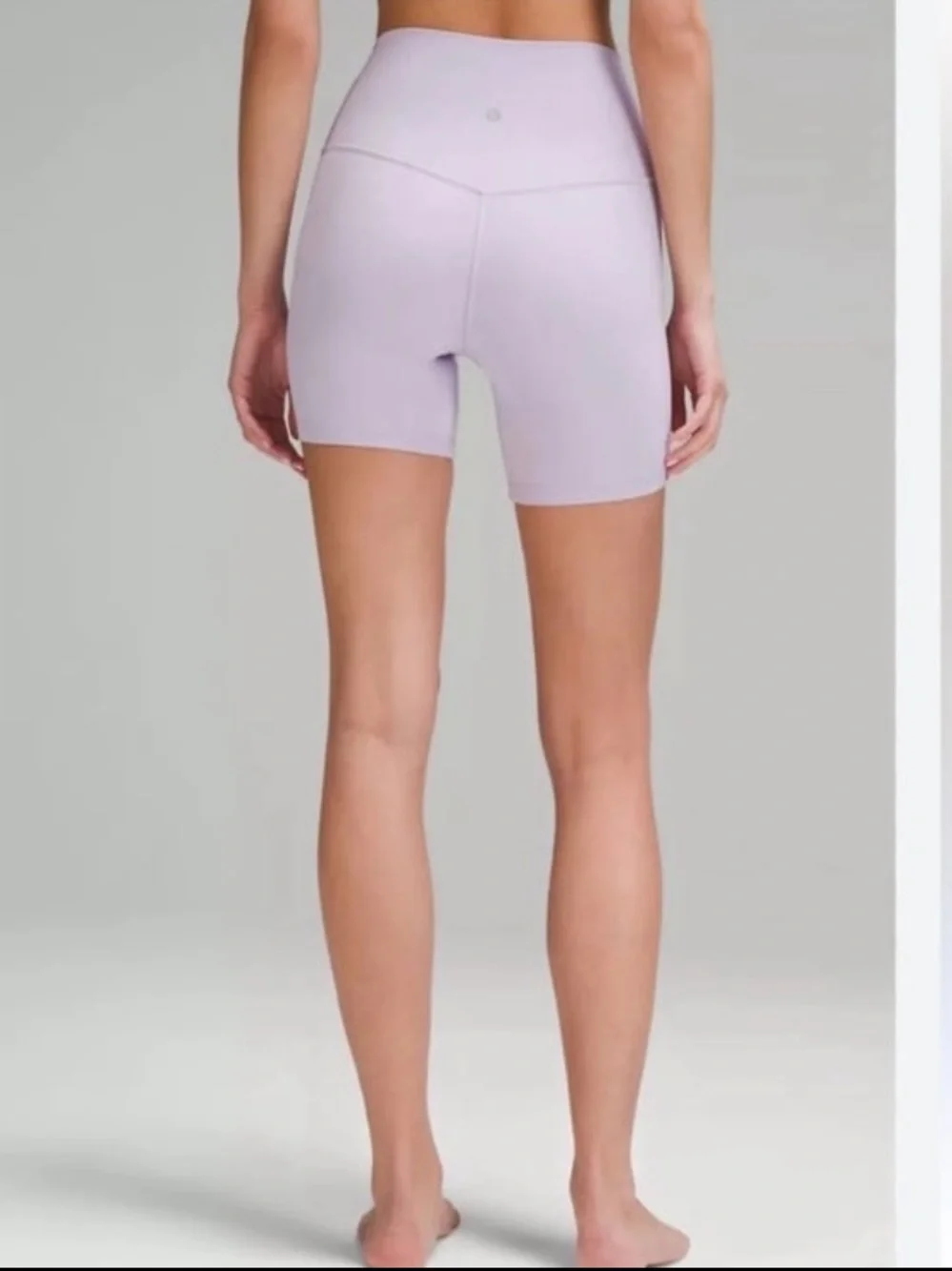 EUC Lululemon Matching Lavender Set. Size Top XS-S/Bottom 2